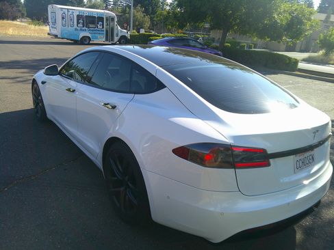 Used 2021 Tesla Model S Long Range AWD/4WD image 5