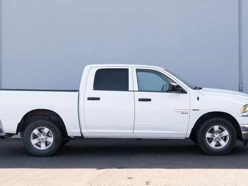 Used 2023 RAM 1500 Classic SLT w/ Protection Group AWD/4WD image 26