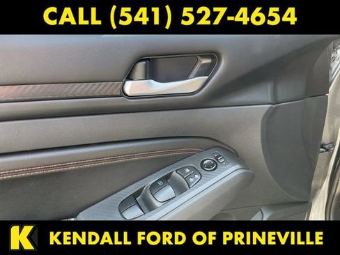 Used 2022 Nissan Altima 2.5 SR AWD/4WD image 10