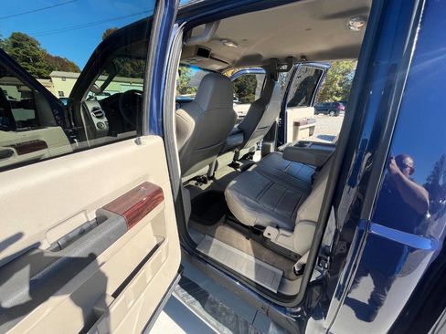 Used 2008 Ford F250 Lariat image 42
