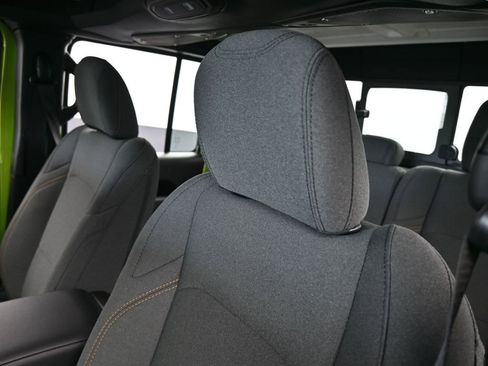 New 2026 Jeep Gladiator Sport image 14