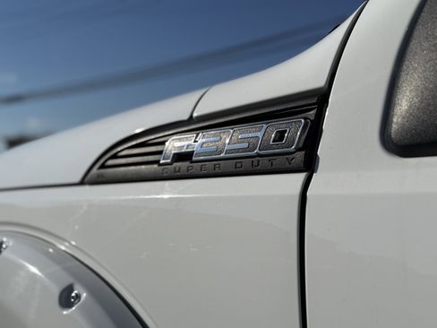 Used 2015 Ford F350 Lariat w/ Lariat Ultimate Package image 13