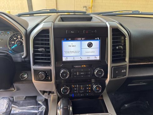 Used 2019 Ford F150 Lariat AWD/4WD image 16
