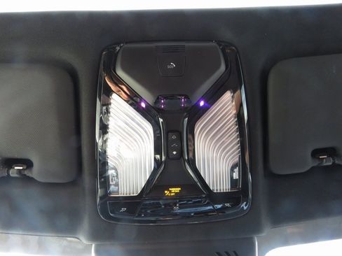 Used 2020 BMW X5 xDrive50i image 29