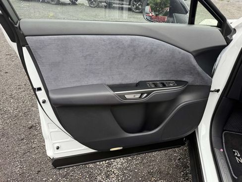 Used 2026 Lexus RZ 450e AWD w/ Accessory Package (2T) image 12