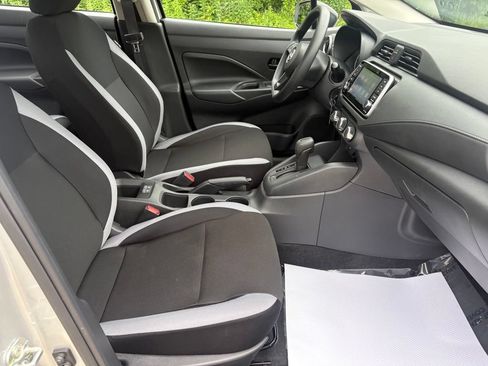 Used 2025 Nissan Versa S w/ Trunk Package FWD image 26