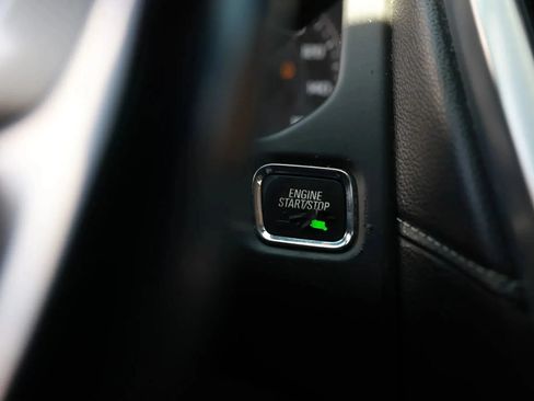 Used 2019 GMC Acadia SLT FWD image 31