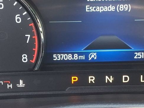 Used 2023 Ford Explorer XLT w/ Equipment Group 202A AWD/4WD image 26