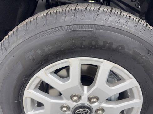 Used 2025 Toyota Tacoma SR5 image 88