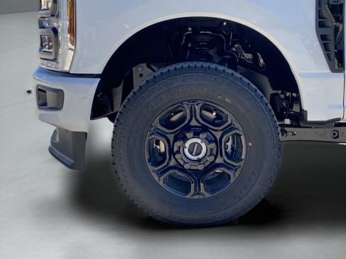 New 2026 Ford F350 XL w/ STX Appearance Package AWD/4WD image 31