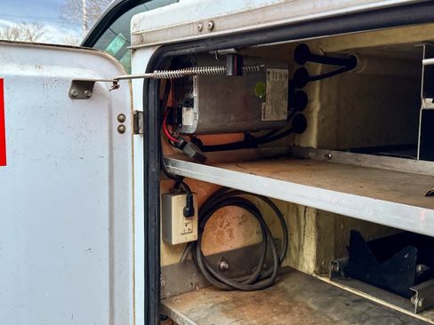 Used 2008 Ford F350 XLT image 38