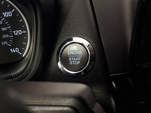 Used 2019 Ford EcoSport Titanium FWD image 18