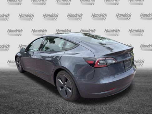 Used 2022 Tesla Model 3 Long Range AWD/4WD image 8