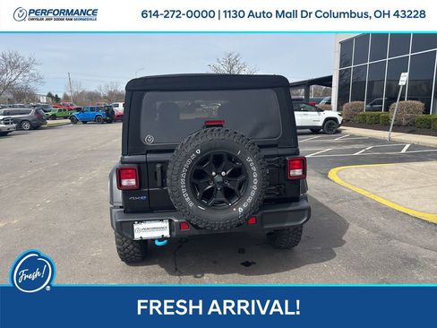 Used 2023 Jeep Wrangler Unlimited w/ Cold Weather Group image 5
