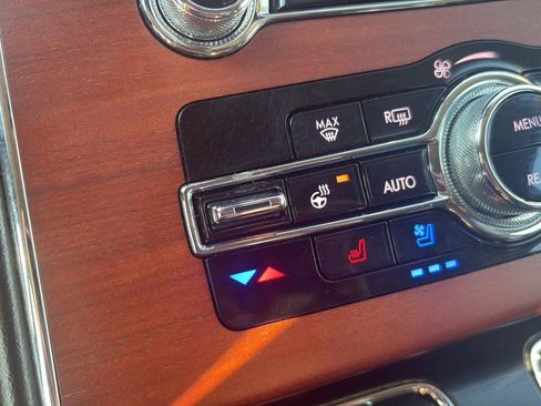 Used 2021 Lincoln Aviator Reserve w/ Equipment Group 210A AWD/4WD image 47