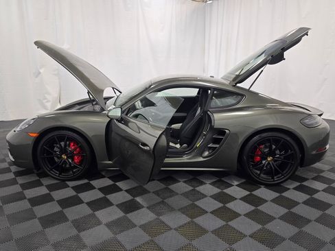 Certified 2025 Porsche 718 Cayman S image 13