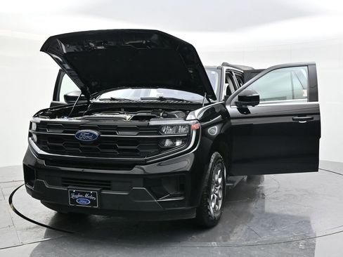 Certified 2025 Ford Expedition Max Active image 58