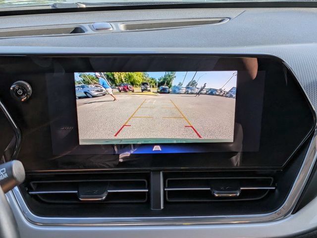 Used 2025 Chevrolet Trax LT w/ Driver Confidence Package FWD image 28