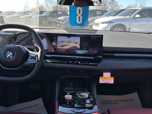 Used 2026 BMW 530i xDrive image 28