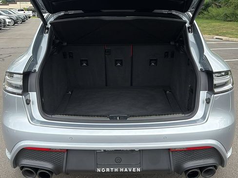Used 2024 Porsche Macan GTS AWD/4WD image 26