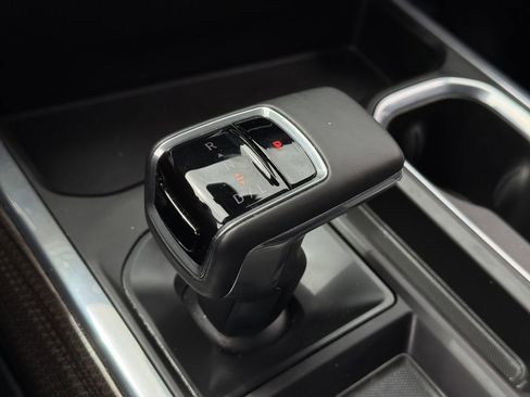 Used 2024 Chevrolet Silverado 1500 RST AWD/4WD image 21
