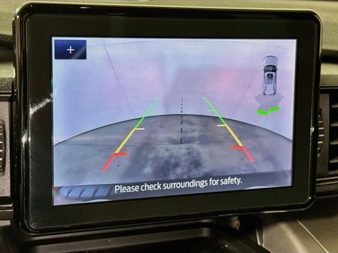 Used 2021 Ford Explorer XLT w/ Class III Trailer Tow Package RWD image 11