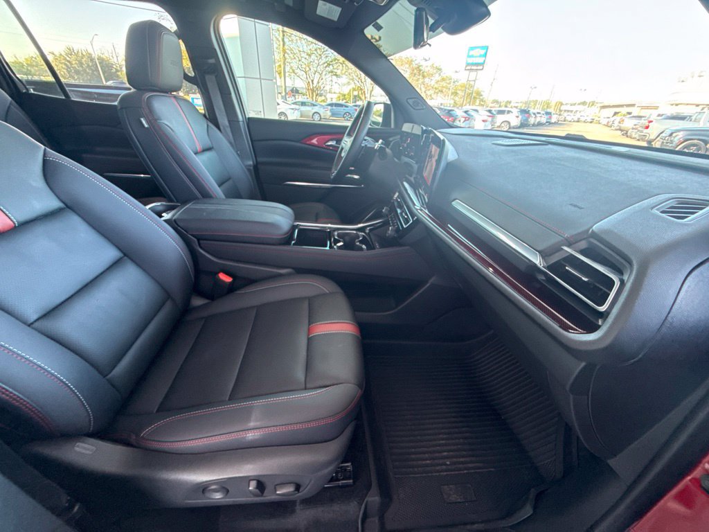 Used 2026 Chevrolet Traverse RS w/ LPO, Floor Liner Package FWD image 36