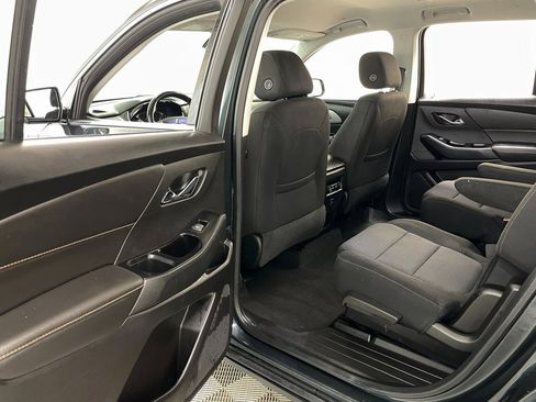 Used 2019 Chevrolet Traverse LT w/ LPO, Floor Liner Package image 43