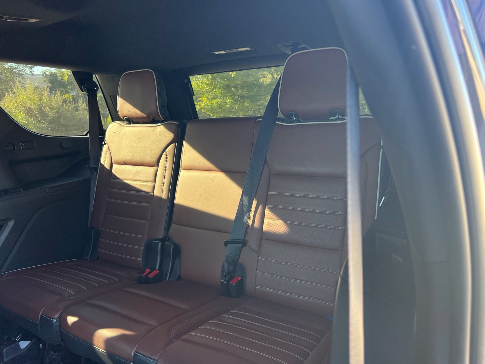 Used 2023 GMC Yukon Denali Ultimate AWD/4WD image 20