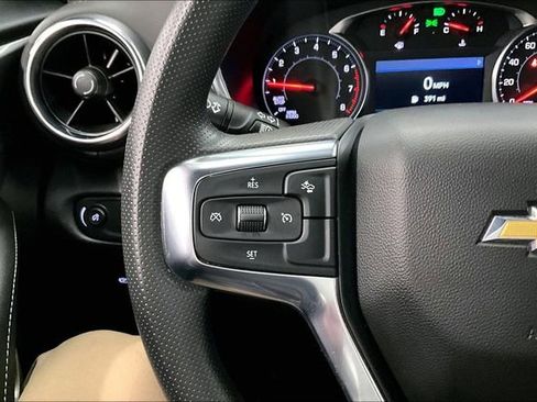 Used 2025 Chevrolet Blazer LT image 24