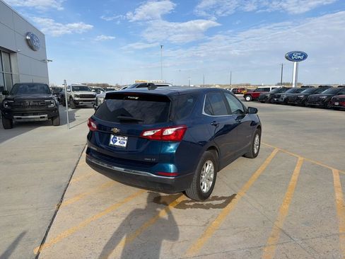 Used 2021 Chevrolet Equinox LT AWD/4WD image 7