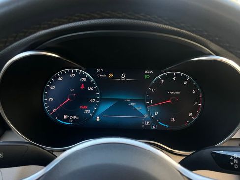 Used 2021 Mercedes-Benz C 300 Sedan image 15