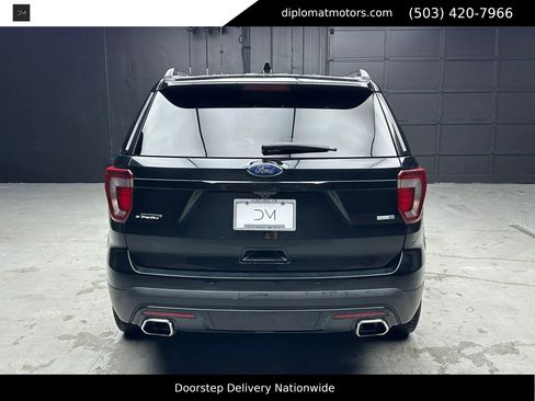Used 2017 Ford Explorer Sport w/ Equipment Group 401A AWD/4WD image 6