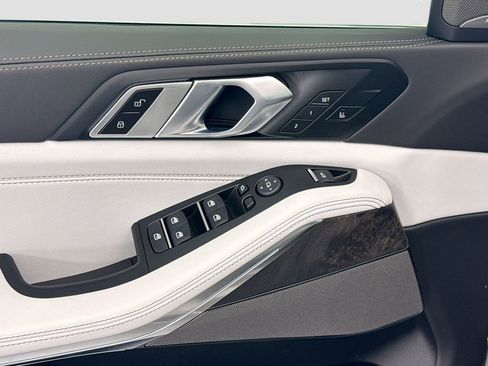 New 2026 BMW X5 xDrive40i AWD/4WD image 22