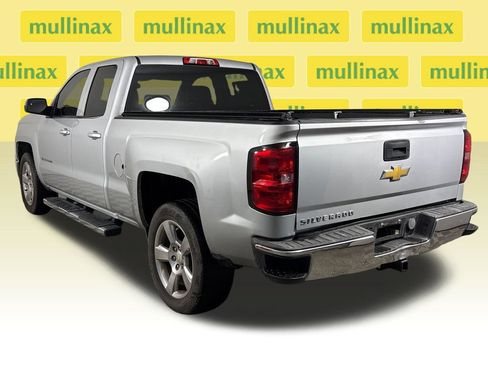 Used 2014 Chevrolet Silverado 1500 LT w/ LT Convenience Package RWD image 9