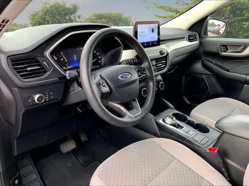 Used 2022 Ford Escape SE FWD image 17