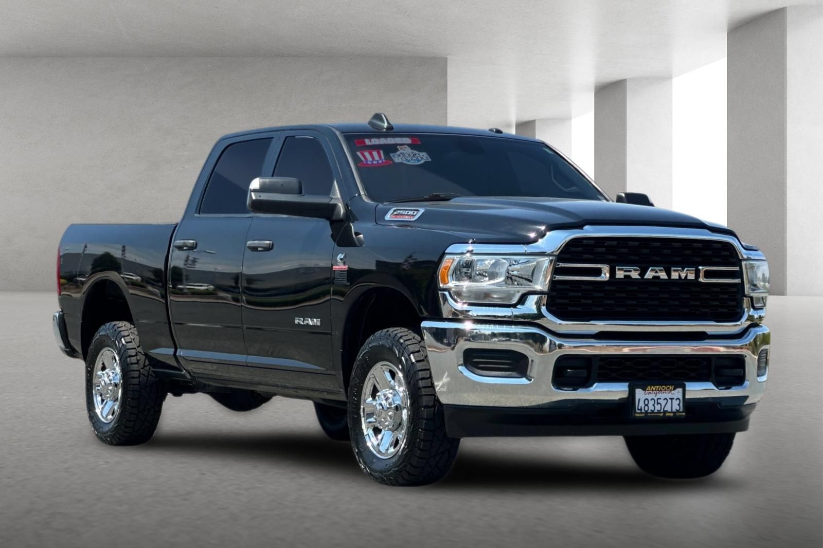 Used 2022 RAM 2500 Big Horn AWD/4WD image 2