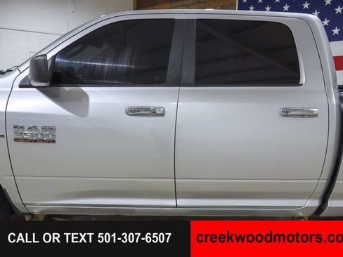 Used 2015 RAM 2500 SLT AWD/4WD image 24