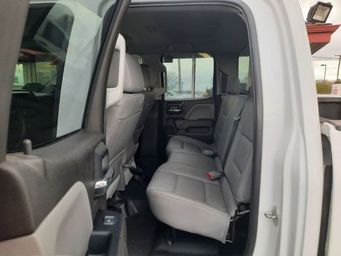 Used 2018 GMC Sierra 2500 2WD Double Cab w/ Sierra Convenience Package image 7