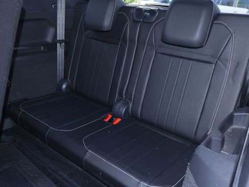 Certified 2023 Volkswagen Tiguan SE R-Line image 18