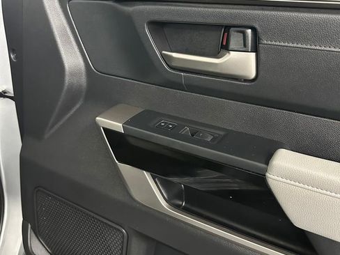 Used 2022 Toyota Tundra Limited image 39