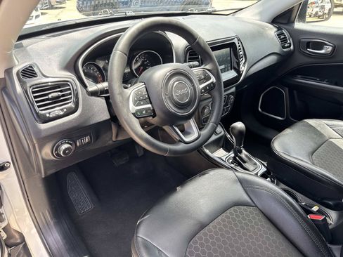 Used 2021 Jeep Compass Latitude FWD image 17