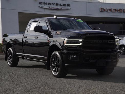 Used 2019 RAM 3500 Laramie AWD/4WD image 2