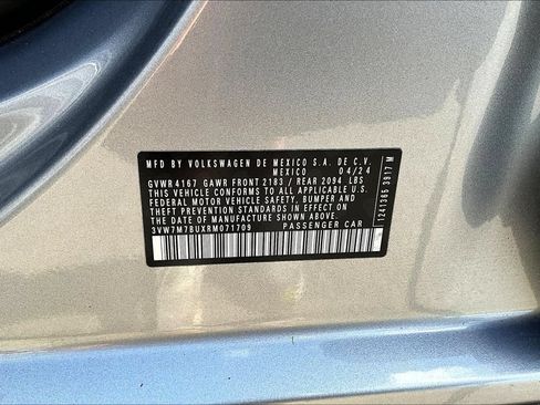 Used 2024 Volkswagen Jetta SE FWD image 21