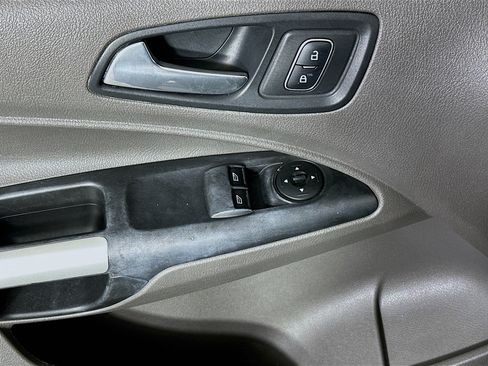 Used 2019 Ford Transit Connect XLT FWD image 14