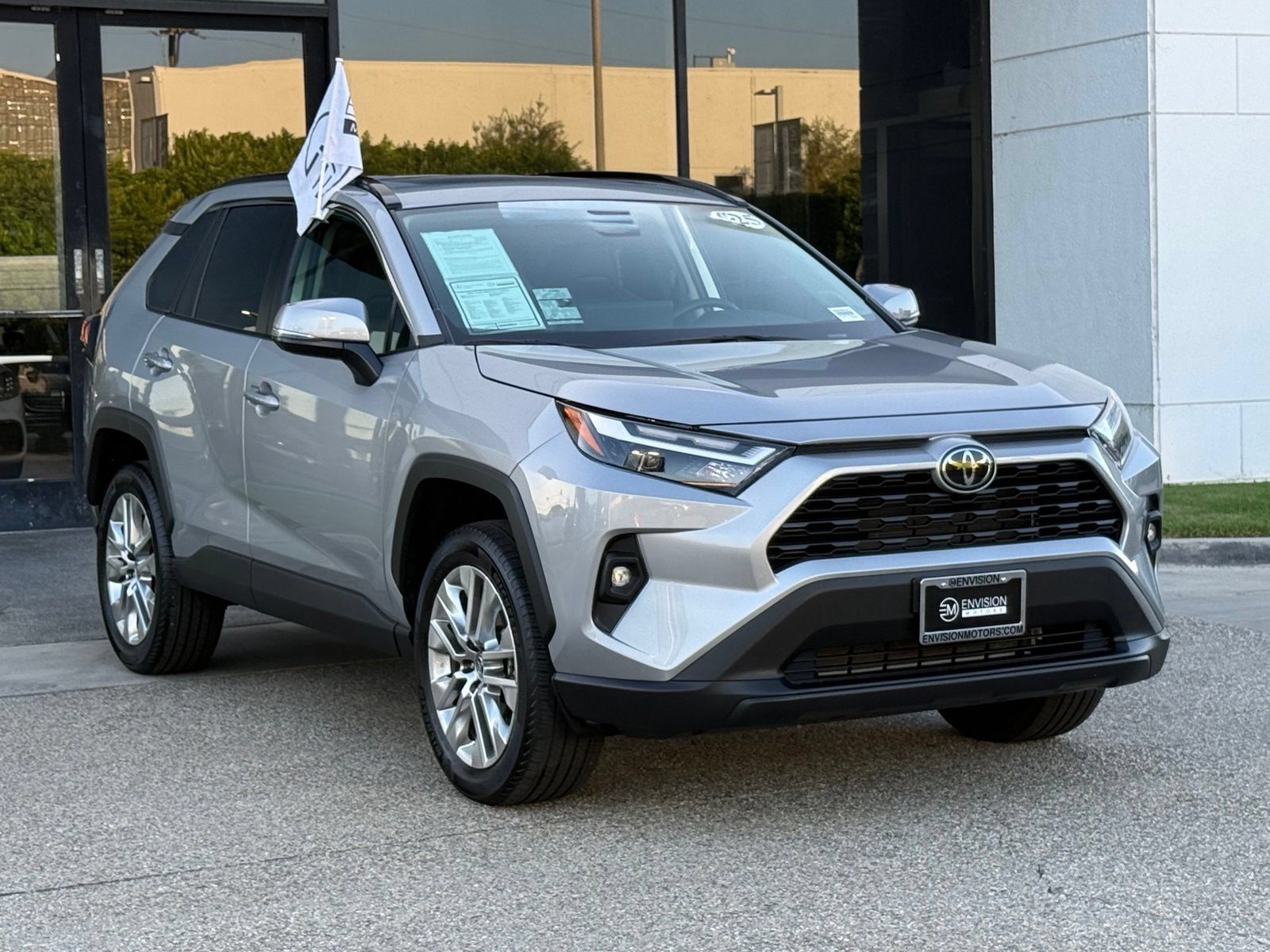 Used 2025 Toyota RAV4 XLE Premium w/ Weather Package AWD/4WD image 8