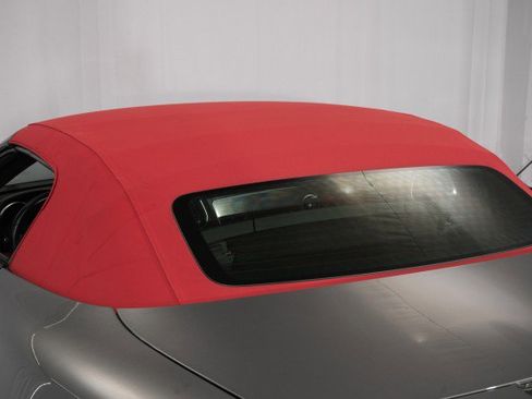 Used 2018 Mercedes-Benz AMG GT Roadster image 24