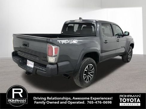 Used 2022 Toyota Tacoma TRD Sport image 6