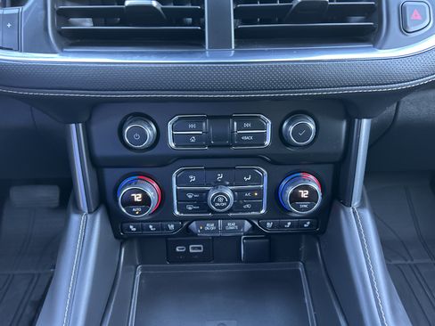 Used 2023 Chevrolet Tahoe Premier image 29