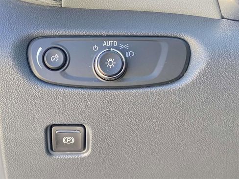 Used 2021 Chevrolet Blazer LT image 27